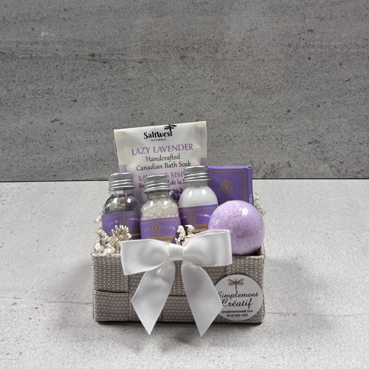 LAZY LAVENDER BATH