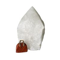 Pendentif en forme de sac à main "Jasper Rouge"